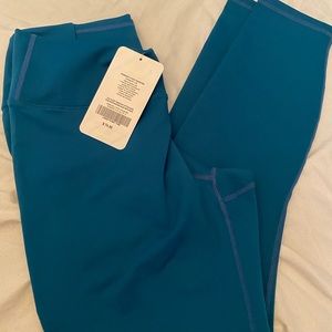Fabletics leggings - Teal size XL NWT!